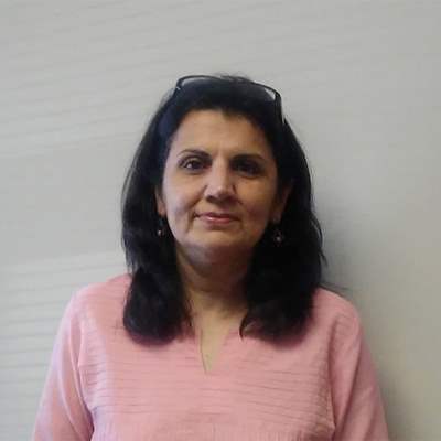 Hena Kundra